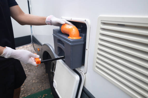Best Portable restroom trailer rental  in Frederick, OK