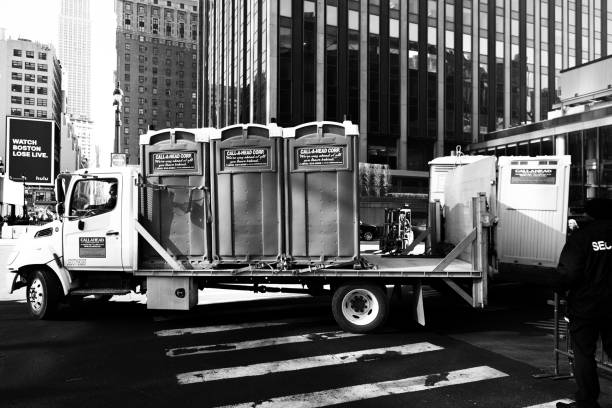 Best Porta potty rental near me  in Frederick, OK